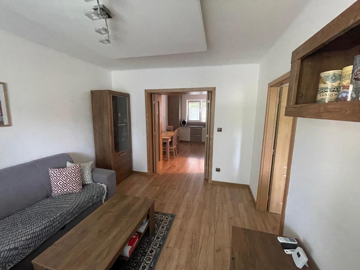 Apartman Daxnerko - Samostatny Dvojpokojovy Byt บราติสลาวา ภายนอก รูปภาพ
