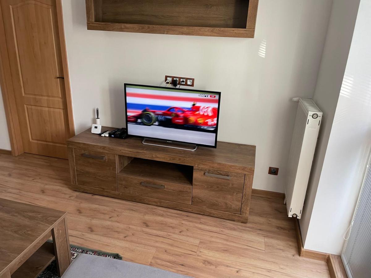 Apartman Daxnerko - Samostatny Dvojpokojovy Byt บราติสลาวา ภายนอก รูปภาพ