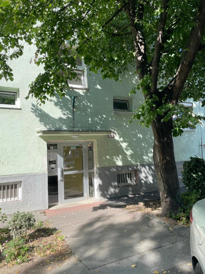 Apartman Daxnerko - Samostatny Dvojpokojovy Byt บราติสลาวา ภายนอก รูปภาพ